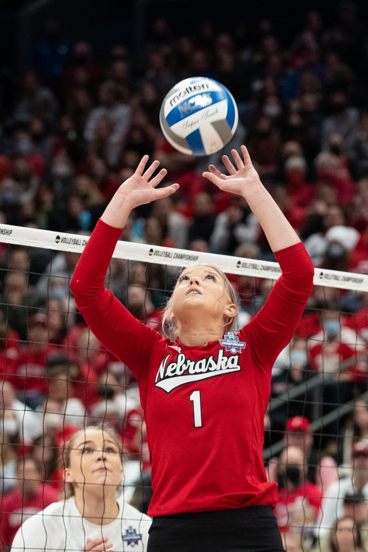 121921-owh-spo-nuvolley22.jpg